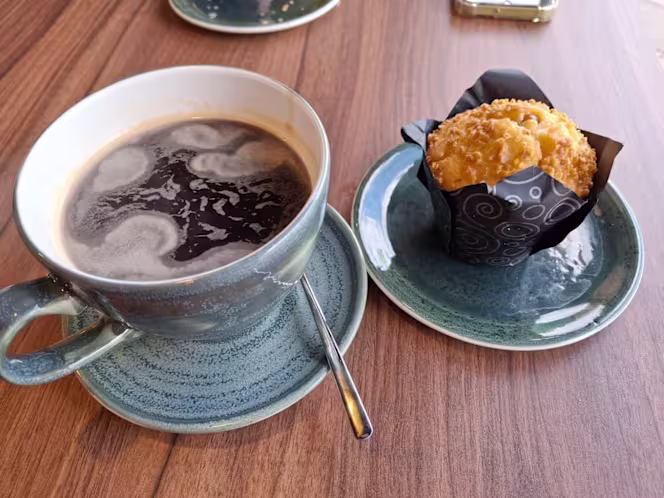 Esquires Coffee Solihull - 3