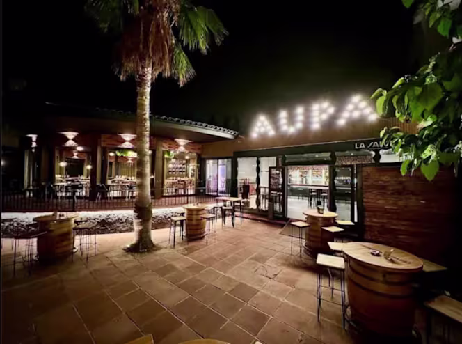 AUPA Restaurant Rostidoria - 0