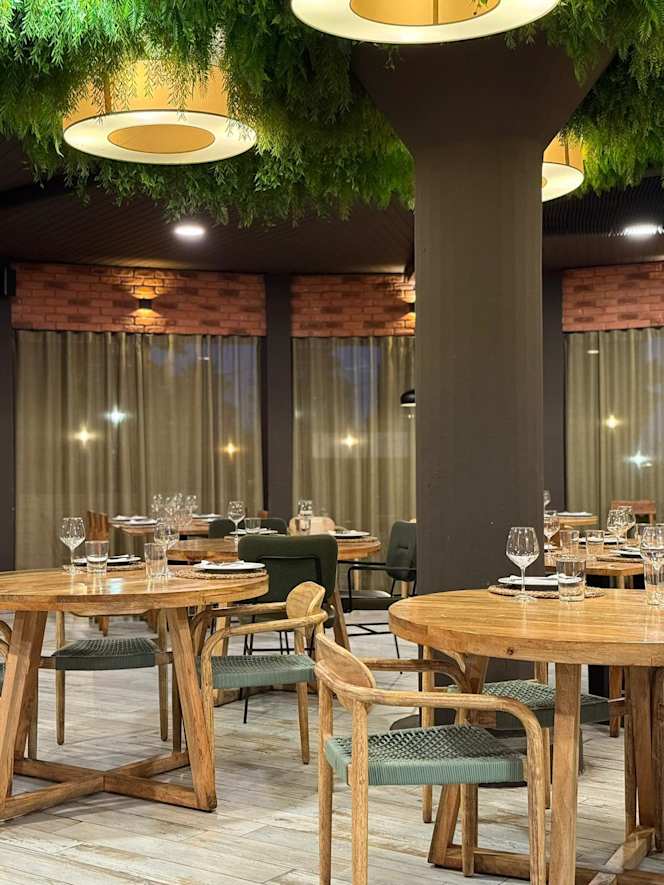 AUPA Restaurant Rostidoria - 1