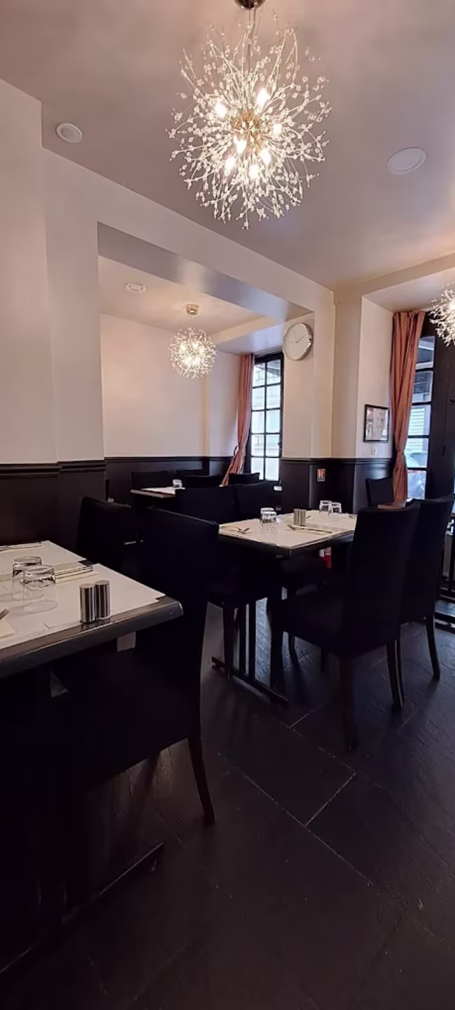 La Belle Table - 0