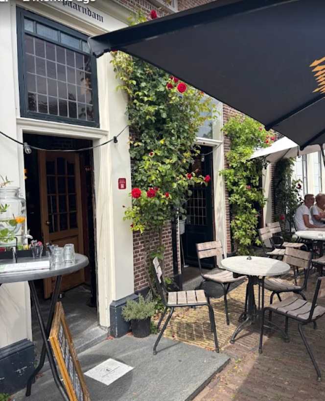 Cafe Spaarndam - 1