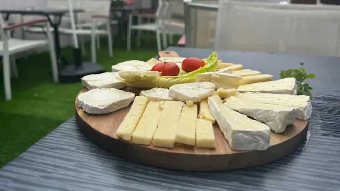 La Belle Étoile - Suresnes - 0