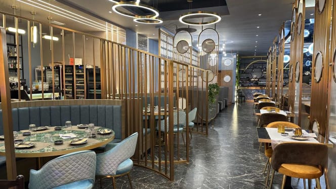 FURAKI Sushi Restaurant - 8