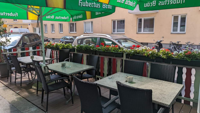 Pizzeria Tanti Saluti - 3