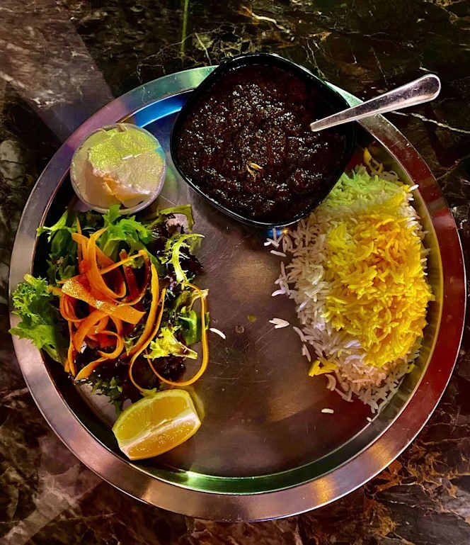 Fanoos Persian Grill - 6