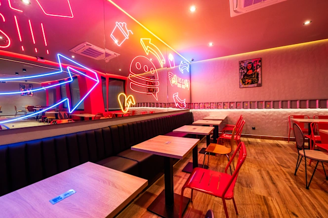 Distrito Burger - Nuñez de Arce - 0