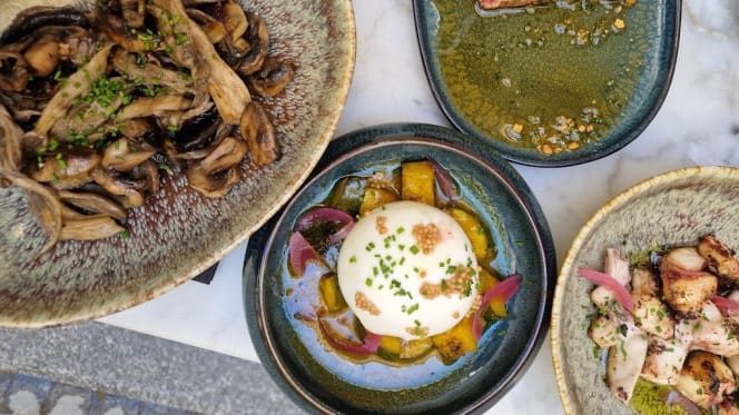 Baguette Restaurant - 8