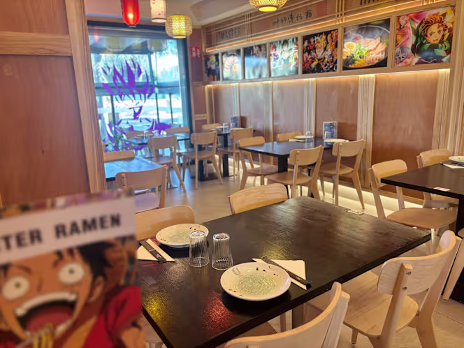 MASTER RAMEN (Camí de la Vileta) - 1