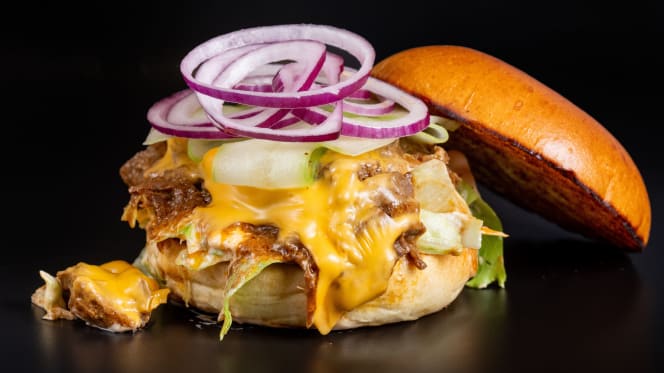 Gourmet Burger Club - Cobham - 3