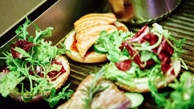 Der Fischladen - Arminius-Markthalle - 2