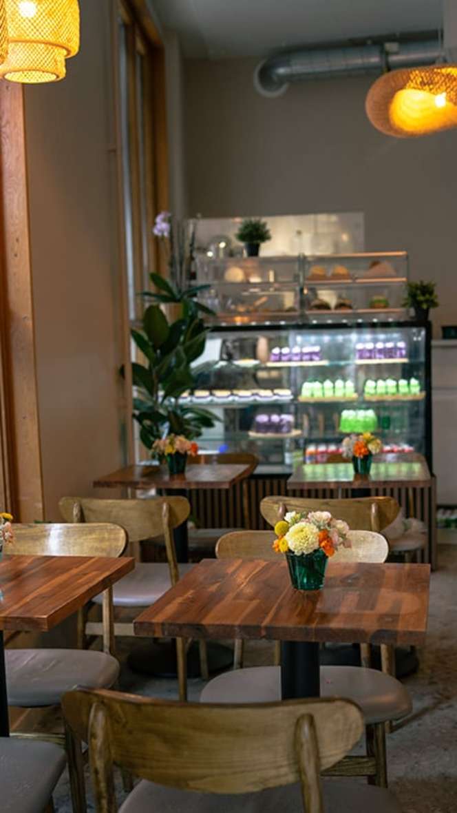 Taza Artisan Cafe - 8