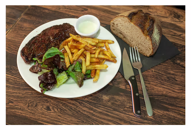 Coinstot Vino - Restaurant - Paris