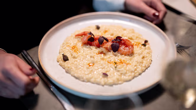 The Hall  Bar & Restaurant - 3