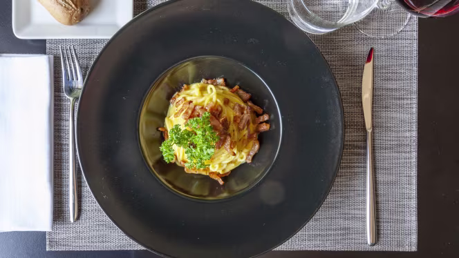 The Hall  Bar & Restaurant - 5