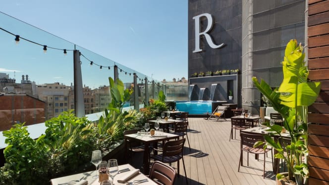 Goja Rooftop Experience - Hotel Renaissance Barcelona - 9