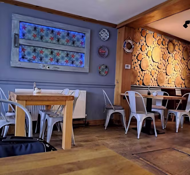 Ropetackle Fish & Chips - 6