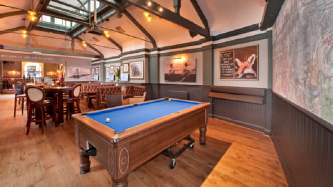 Fox & Hounds Putney - 6