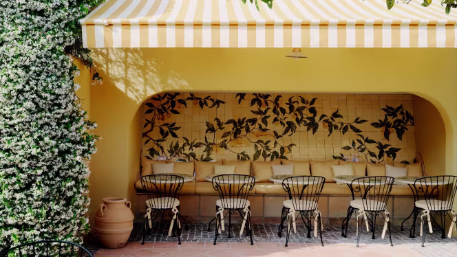 Le Patio - Hôtel la Pérouse - 4