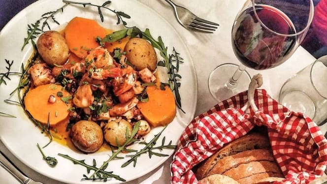 Parreirinha de Alfama - Casa de Fados - Lisboa - 5