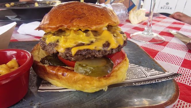 Paco's Burger - 1