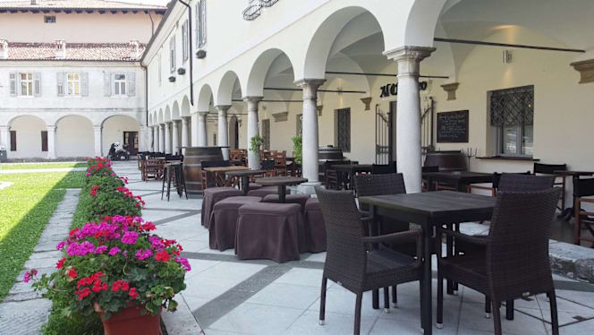 Al Chiostro - 0
