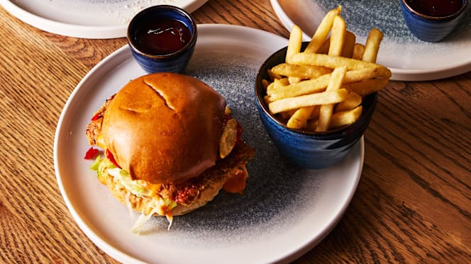 Abbey Gloucester - 7