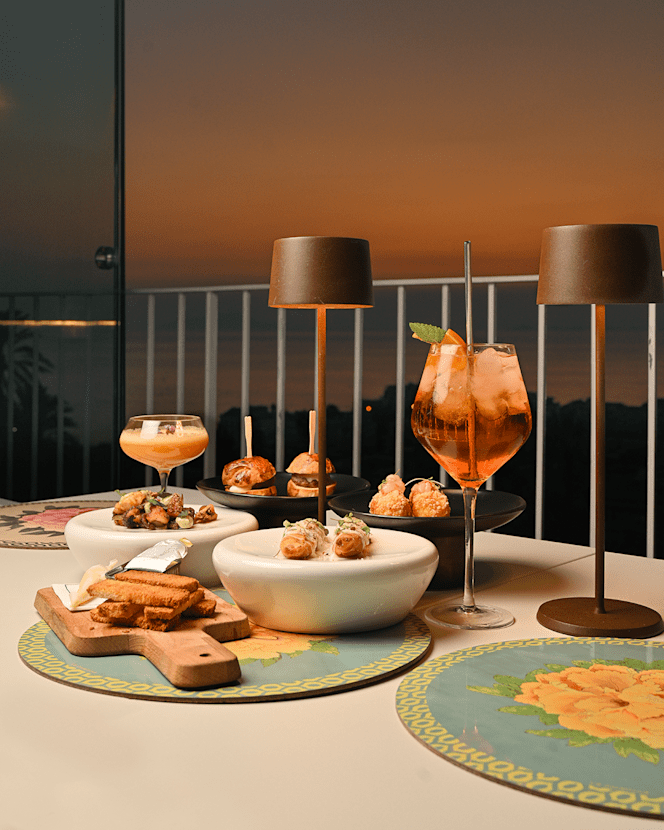 Mima Restaurant - Terrace & Lounge Bar - 6