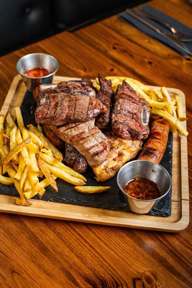 Flint Grill Steakhouse - 7