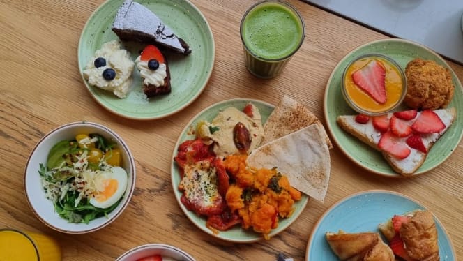 En Juicebar & Brunch - 5