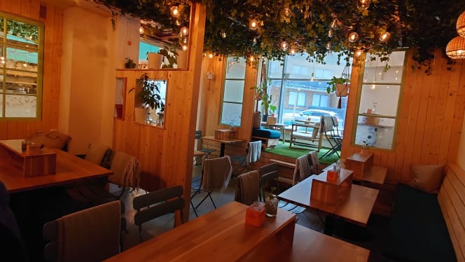 En Juicebar & Brunch - 0