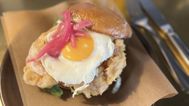 MUTTERLAND Stammhaus - 1