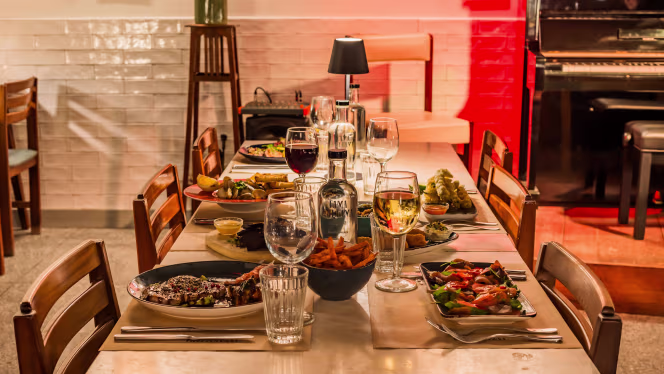 Fama d'Alfama Restaurante - Casa de Fados - 4