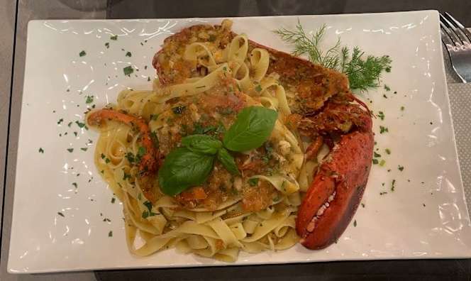 Enjoy Bistro - 5
