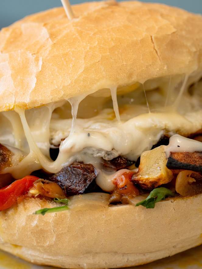 Red Mike - Pizza Burger & Grill - 1