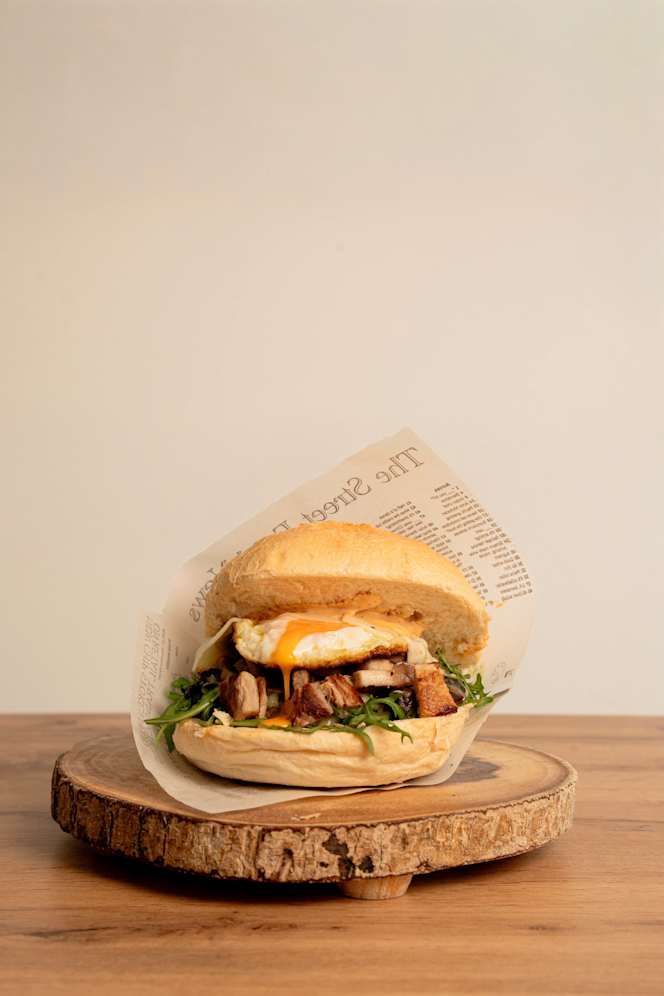 Red Mike - Pizza Burger & Grill - 3