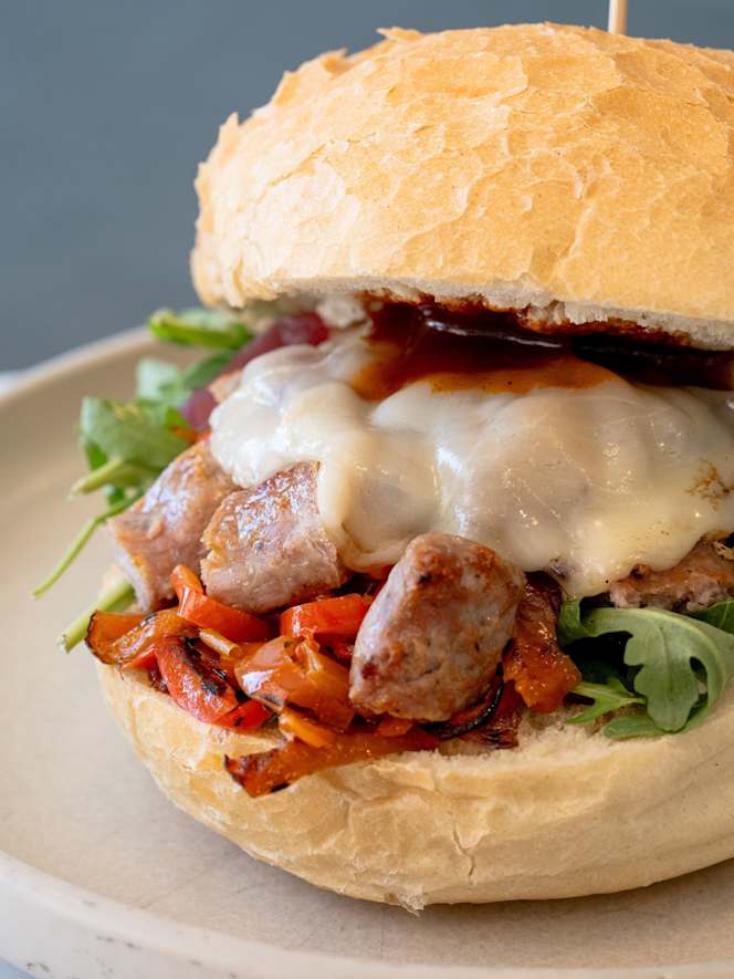 Red Mike - Pizza Burger & Grill - 2