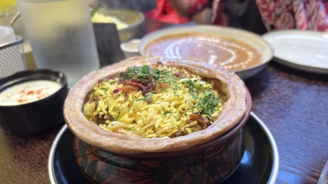 Bell Bottom Eatery - 7