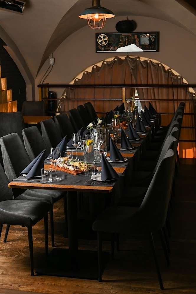 Pod Papugami - Restaurant & Cocktail Bar - 7