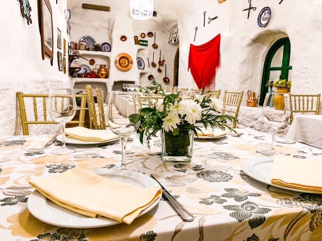 La Pataleta Bar & Grill - 3