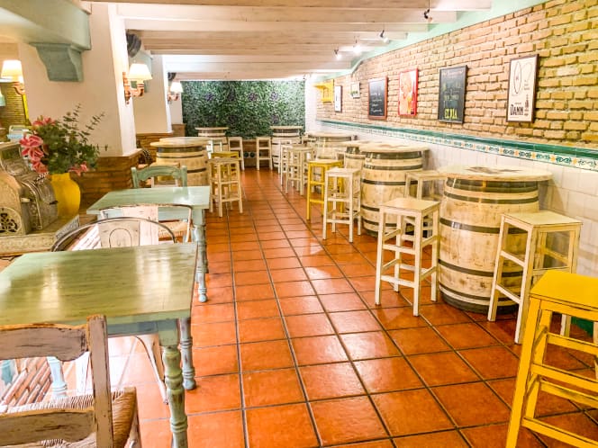 La Pataleta Bar & Grill - 1