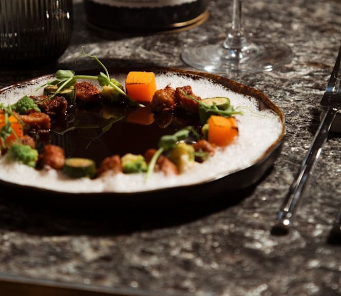 Estim Restaurant - 5