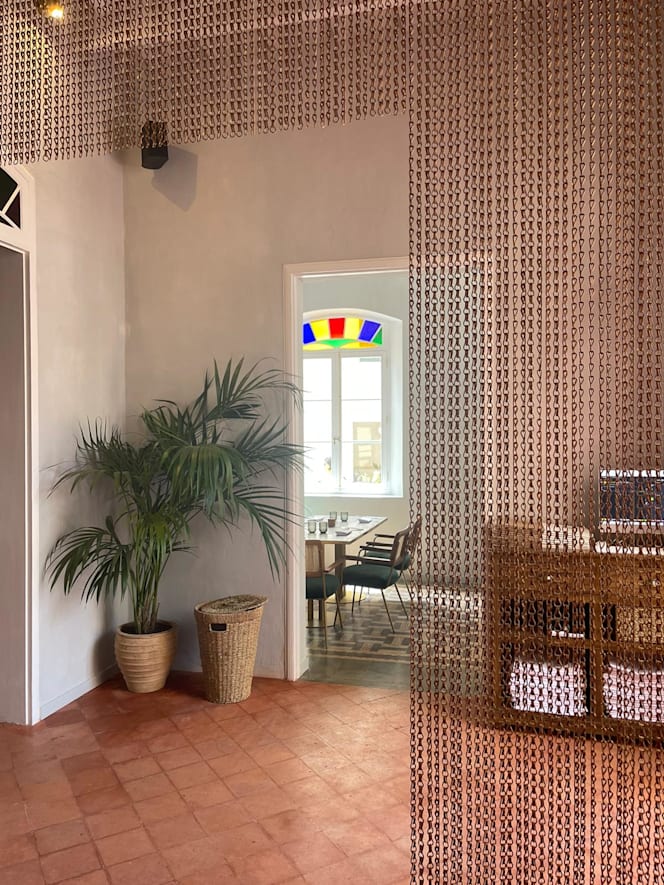 Estim Restaurant - 3