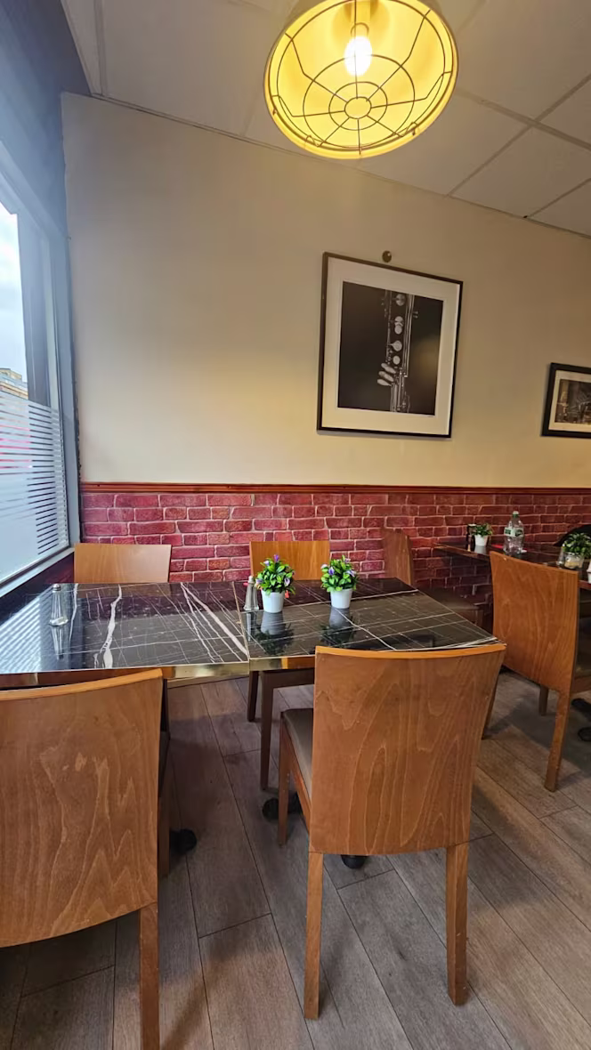 La Cazona Restaurante Grill - 9