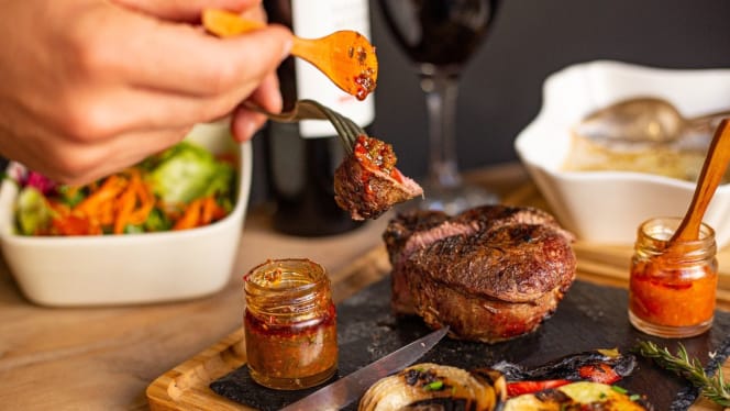 Buenos Brasas Grill - 7