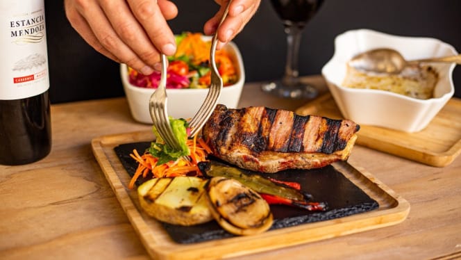 Buenos Brasas Grill - 9