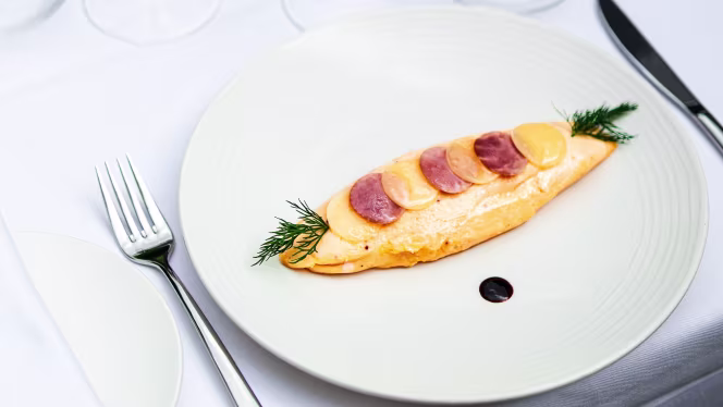 La Place - Grand Hôtel Champs-Elysées - 1