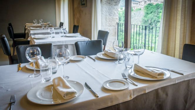 Hotel Restaurante La Fábrica de Solfa - 0