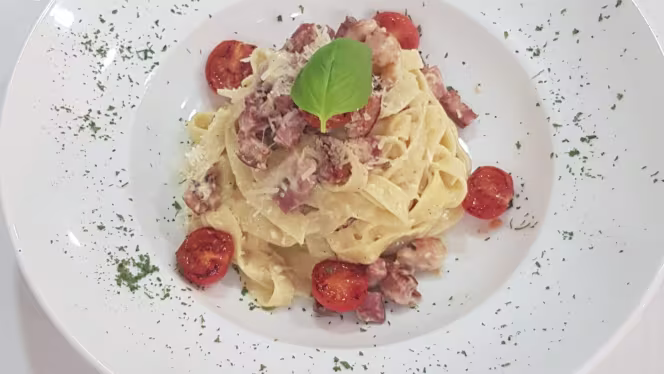 Pizzaria Forno a Lenha - 3