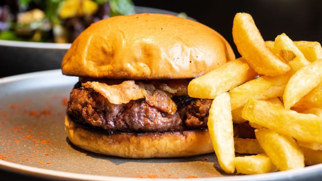 ANGUS Torrequebrada - 0