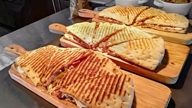 Charkoal - Oeiras - 2